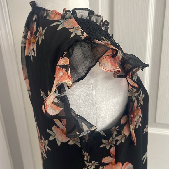 Cece Lava Flower on Black Flutter Sleeve Blouse Chiffon Lined Ruffles Size XS - Picture 3 of 12